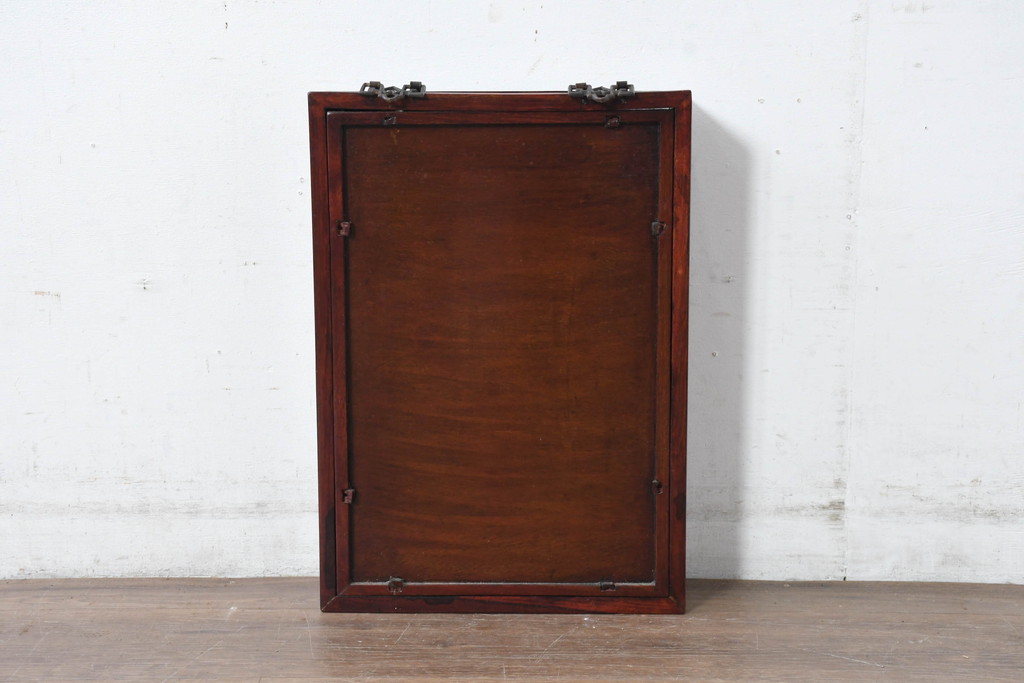 アジア民芸家具　中古　美品　唐木製　李朝デザインの壁掛けガラスケース(ウォールキャビネット、収納棚、吊り戸棚、ショーケース、Gケース、コレクションケース、ディスプレイケース、飾り棚、店舗什器)(R-083522)