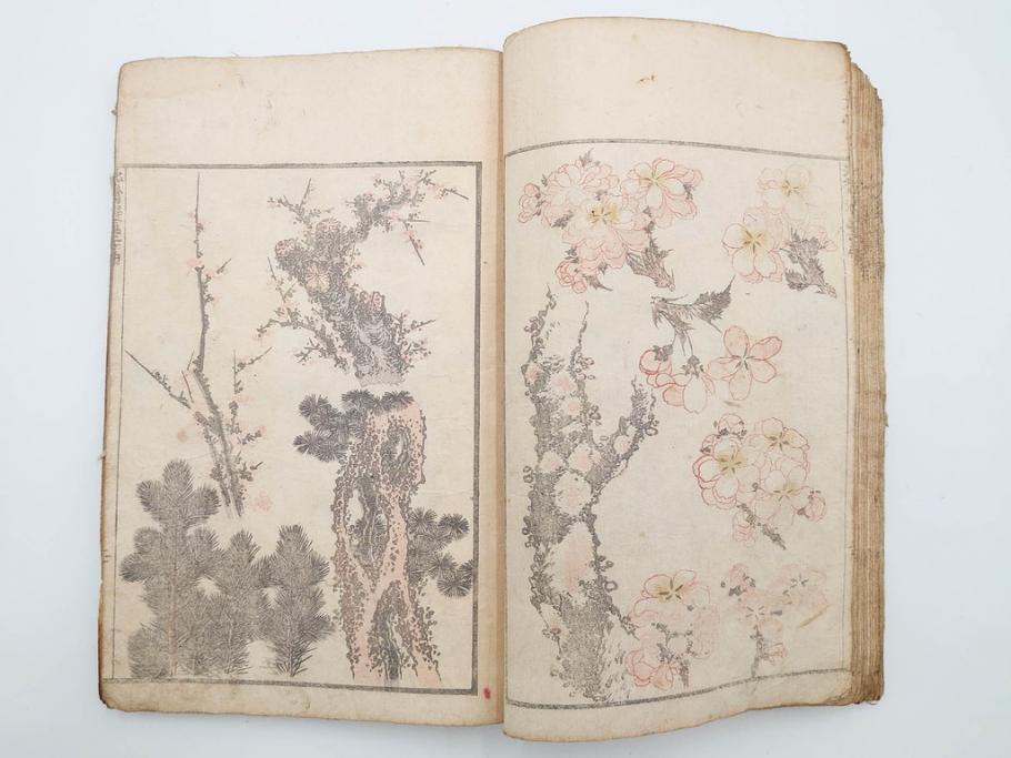 葛飾北斎　「北斎漫画」　二編(2編)　四編(4編)　浮世絵　木版画　2冊セット(画集、絵手本、和本、古書)(R-083696)