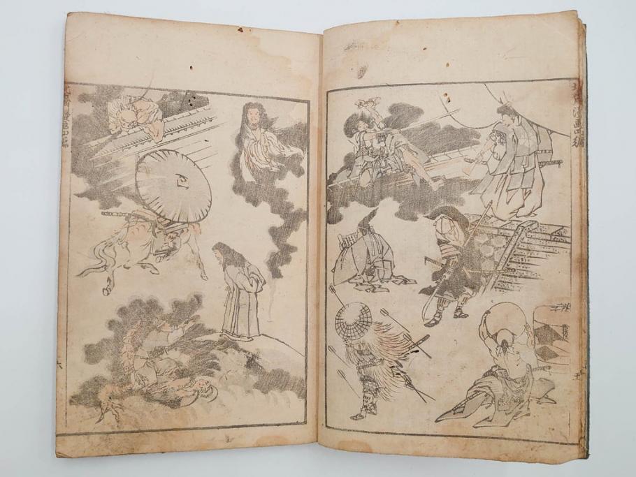 葛飾北斎　「北斎漫画」　二編(2編)　四編(4編)　浮世絵　木版画　2冊セット(画集、絵手本、和本、古書)(R-083696)