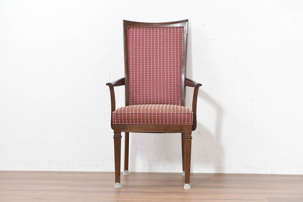 中古　美品　maruni(マルニ木工)　地中海ロイヤルシリーズ(ROYAL)　あらゆるシーンに気品を添える逸品のカンヌアームチェア(ダイニングチェア、椅子、イス)(定価約10万円)(R-083802)