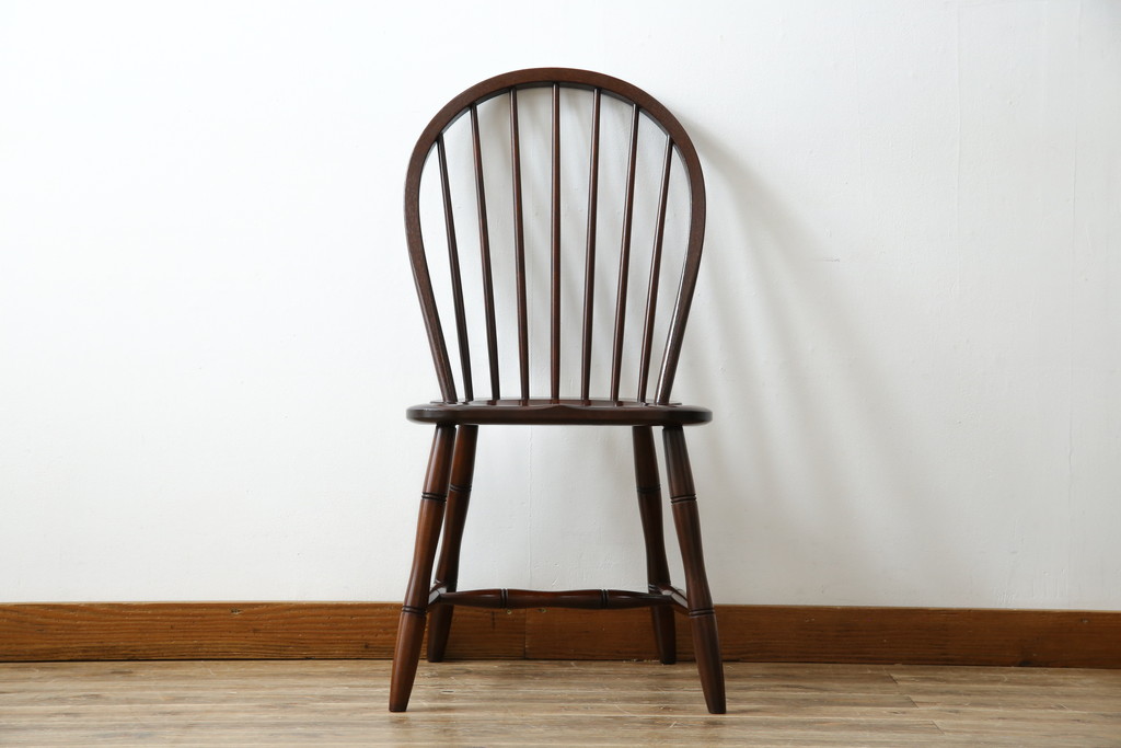中古　超美品　松本民芸家具　シックな佇まいが魅力的な#72型・リーチチェア(ダイニングチェア、ウィンザーチェア、板座チェア、椅子、ウインザーチェア)(定価約98000円)(R-082684)