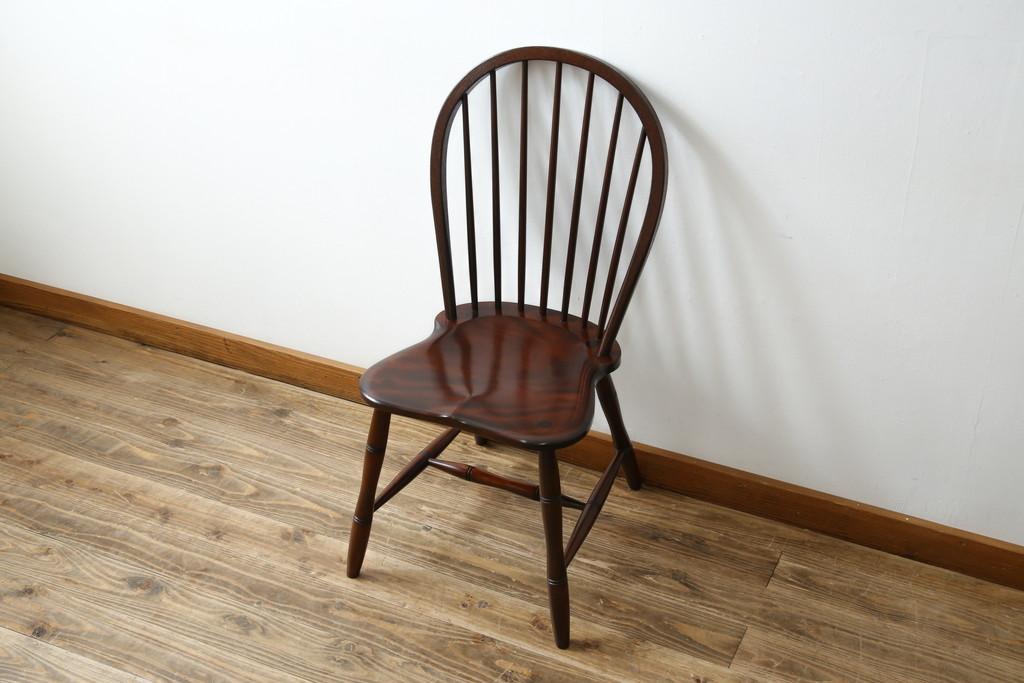 中古　超美品　松本民芸家具　シックな佇まいが魅力的な#72型・リーチチェア(ダイニングチェア、ウィンザーチェア、板座チェア、椅子、ウインザーチェア)(定価約98000円)(R-082684)