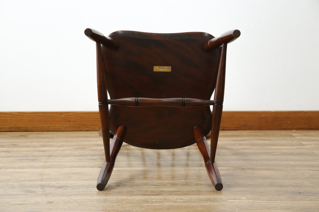 中古　超美品　松本民芸家具　シックな佇まいが魅力的な#72型・リーチチェア(ダイニングチェア、ウィンザーチェア、板座チェア、椅子、ウインザーチェア)(定価約98000円)(R-082684)