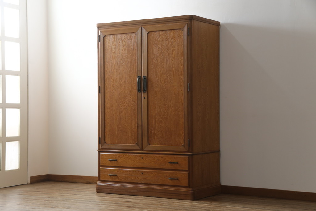 中古　美品　屋久杉　密に詰まった杢目が美しいワードローブ(定価約70万円)(洋服タンス、収納棚)(R-057634)