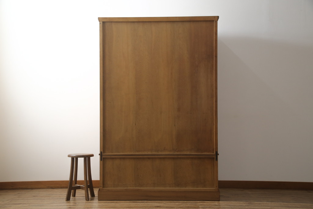 中古　美品　屋久杉　密に詰まった杢目が美しいワードローブ(定価約70万円)(洋服タンス、収納棚)(R-057634)