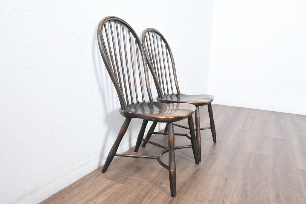 中古　美品　飛騨産業　PROVINCIAL(プロヴィンシャル・プロビンシャル)　キツツキ　オーク材　背板のデザインがおしゃれなボウバックチェア2脚セット(ウィンザーチェア、板座チェア、ダイニングチェア、椅子、イス、ウインザーチェア、バラ売り可能)(定価約35万円)(R-083599)