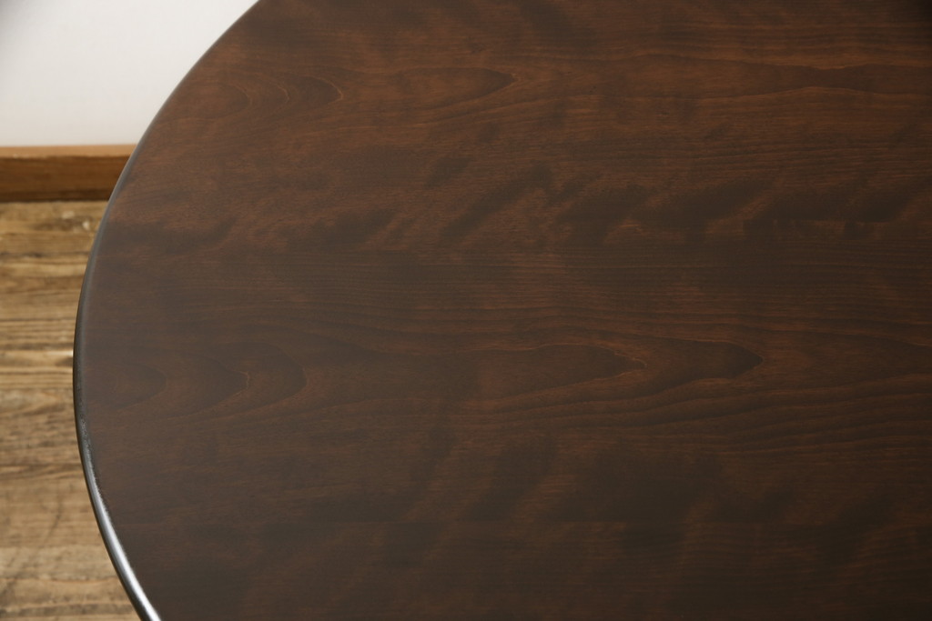中古　松本民芸家具　クラシカルな雰囲気が漂うE型ラウンドテーブル(定価約26万円)(丸テーブル、ダイニングテーブル、2人掛け)(R-058526)