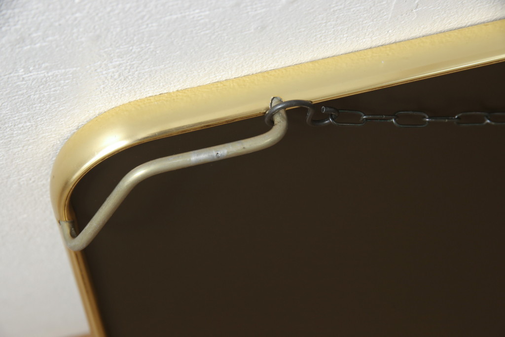 北欧ビンテージ　金属フレームがスタイリッシュなウォールミラー(鏡、姿見、ヴィンテージ)(R-053500)