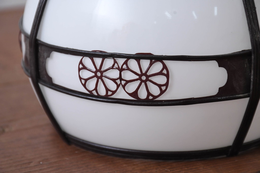 和製アンティーク　お花のセルロイド装飾が素敵!お部屋のアクセントになる電笠(ペンダントライト、吊り下げ照明、天井照明、シェード)(R-083933)