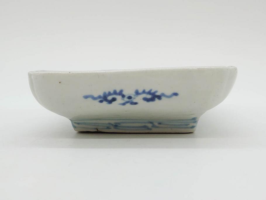 江戸期　古伊万里　染付　富貴長春　約21.5cm　7.1寸　牡丹蛸唐草文　細やかで力強く描かれた文様が魅力的な長皿(七寸一分、和食器、和皿)(R-077134)