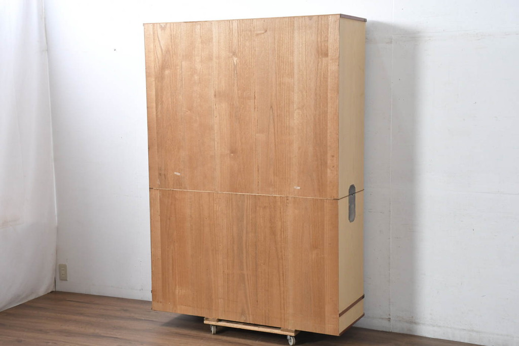 中古　美品　衣装盆付き　桑材のアクセントが美しい気品漂う桐箪笥(桐たんす、衣装箪笥、収納箪笥、着物箪笥、引き出し、和タンス、チェスト、バラ売り可能)(定価約170万円)(R-082619)