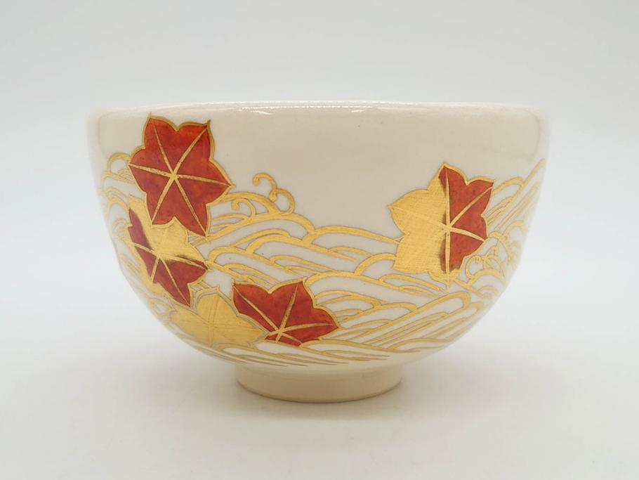竜谷焼　宮川香雲　鵬雲斉書付　金彩色絵　約13cm　4.3寸　龍田川　紅葉の図が雅やかな茶碗(京焼、龍谷窯、和食器、抹茶碗、茶道具、茶器、共布、共箱付き、四寸三分)(R-077161)