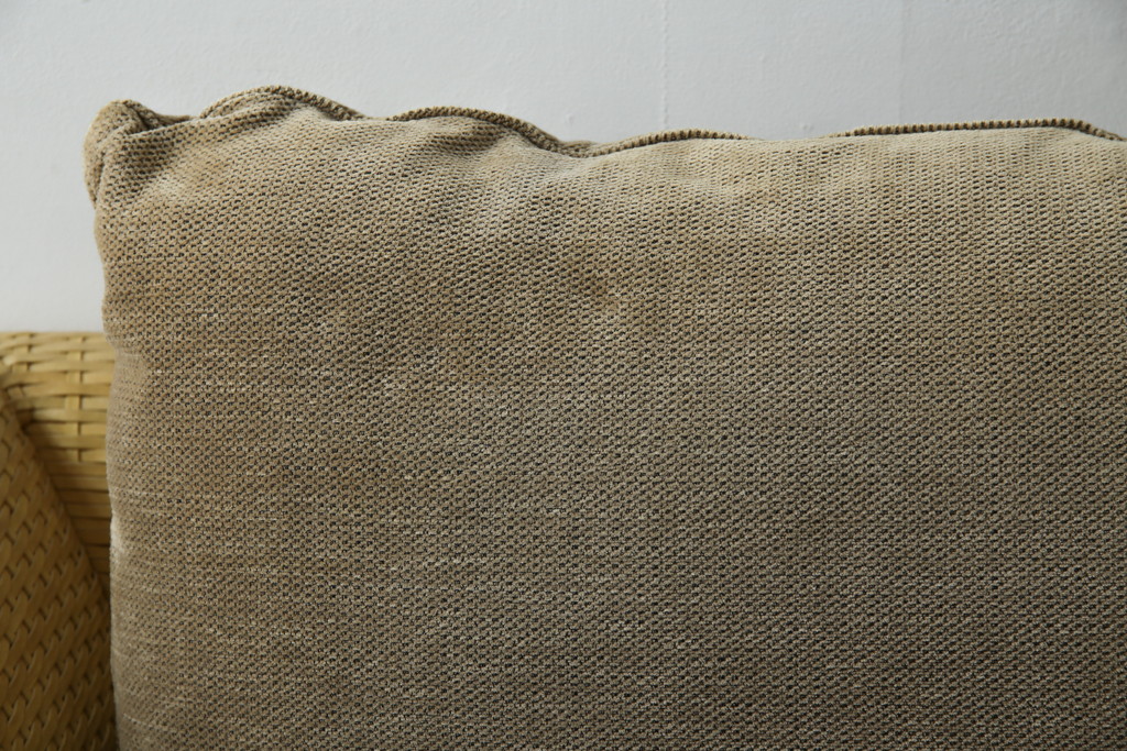 中古　美品　arflex(アルフレックス)　A・SOFA (エー・ソファ) HOLIDAYS(ホリデイズ)　本革(レザー)　水牛革を編み込んだ涼しげなデザインがおしゃれな一人掛けソファ(アームソファ、ラウンジソファ、1人掛け、1P)(定価約26万円)(R-080323)