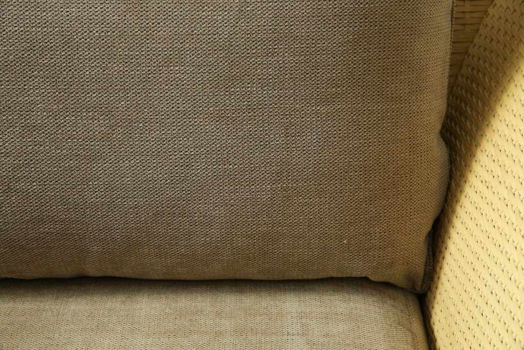 中古　美品　arflex(アルフレックス)　A・SOFA (エー・ソファ) HOLIDAYS(ホリデイズ)　本革(レザー)　水牛革を編み込んだ涼しげなデザインがおしゃれな一人掛けソファ(アームソファ、ラウンジソファ、1人掛け、1P)(定価約26万円)(R-080323)