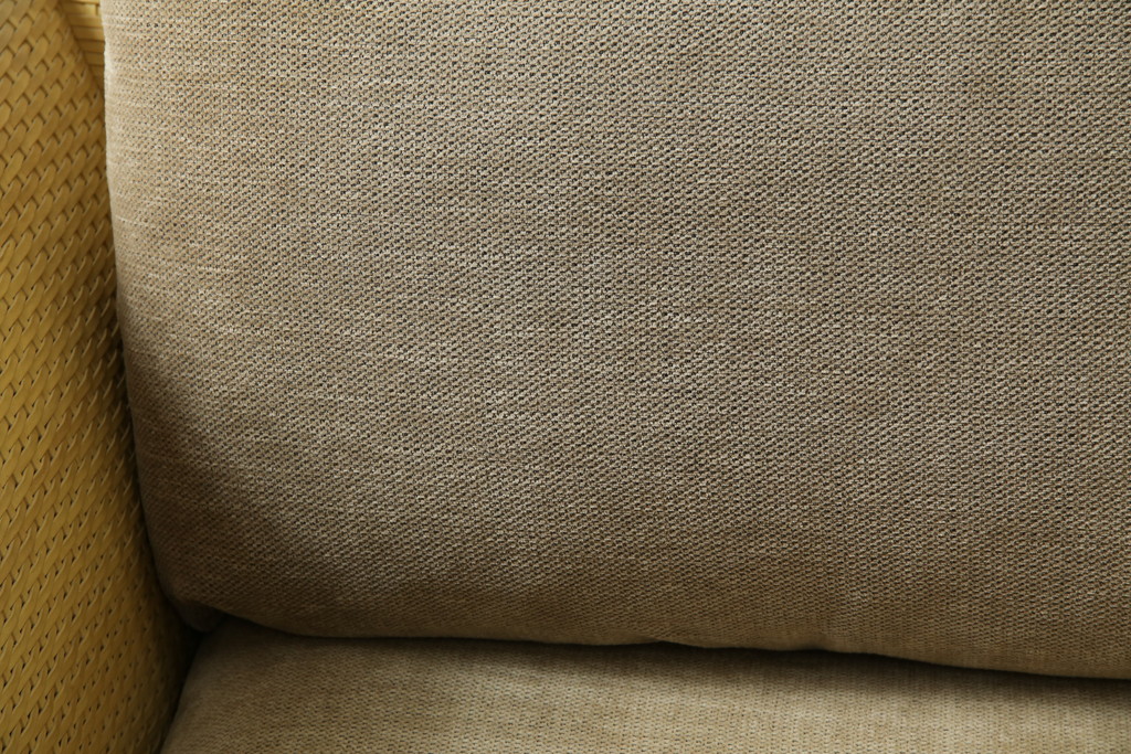 中古　美品　arflex(アルフレックス)　A・SOFA (エー・ソファ) HOLIDAYS(ホリデイズ)　本革(レザー)　水牛革を編み込んだ涼しげなデザインがおしゃれな一人掛けソファ(アームソファ、ラウンジソファ、1人掛け、1P)(定価約26万円)(R-080323)