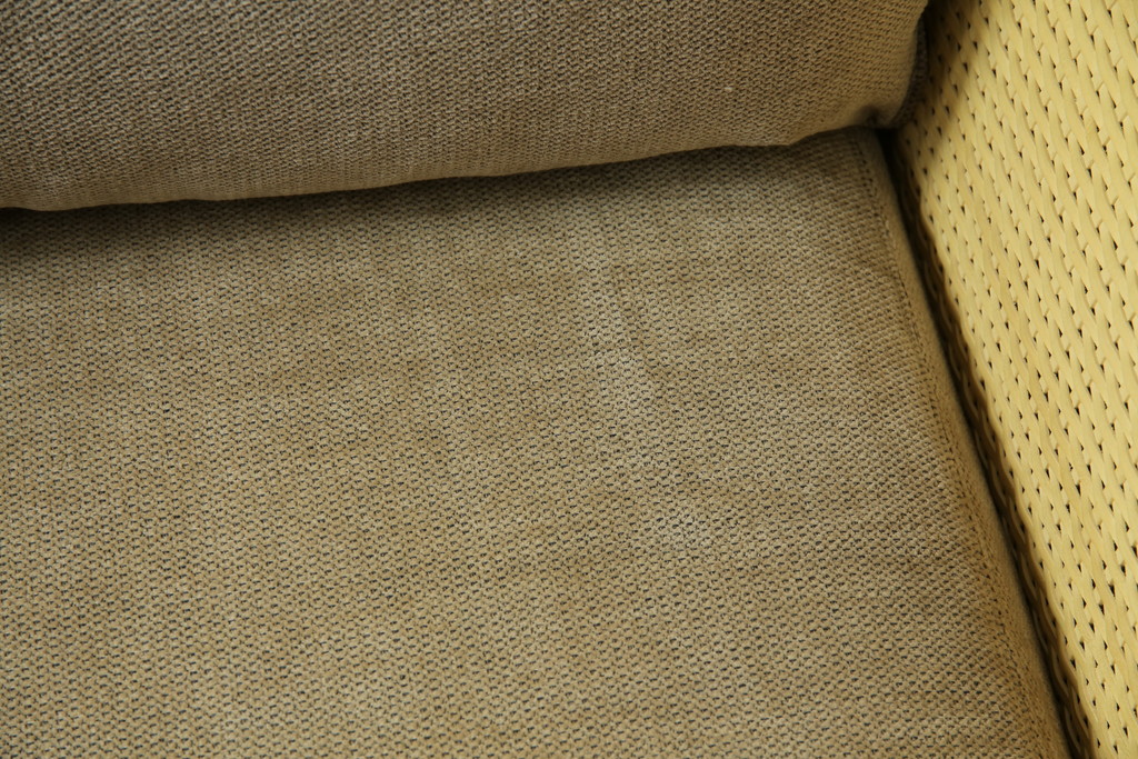 中古　美品　arflex(アルフレックス)　A・SOFA (エー・ソファ) HOLIDAYS(ホリデイズ)　本革(レザー)　水牛革を編み込んだ涼しげなデザインがおしゃれな一人掛けソファ(アームソファ、ラウンジソファ、1人掛け、1P)(定価約26万円)(R-080323)
