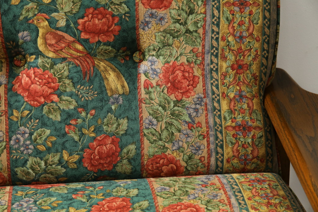 中古　美品　三越百貨店取り扱い　Brugge(ブルージュ)　オーク材　英国カントリースタイルのお部屋におすすめな2人掛けソファ(アームソファ、2Pソファ、二人掛け、ラブソファ)(定価約30万円)(R-081188)