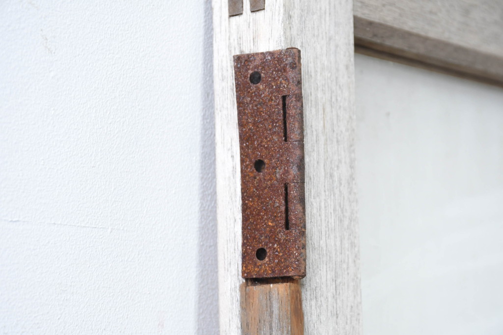 アンティーク建具　時を重ねた風合いが魅力の背の低いガラス扉1枚(ガラス戸、木製扉、ガラス戸)(R-083501)