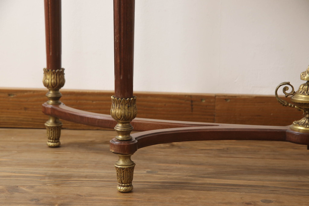 中古　美品　スペイン高級家具　MUARVA S.L.　繊細で華やかな装飾が魅力の小振りなコンソールテーブル(サイドテーブル、花台、飾り台)(R-066485)