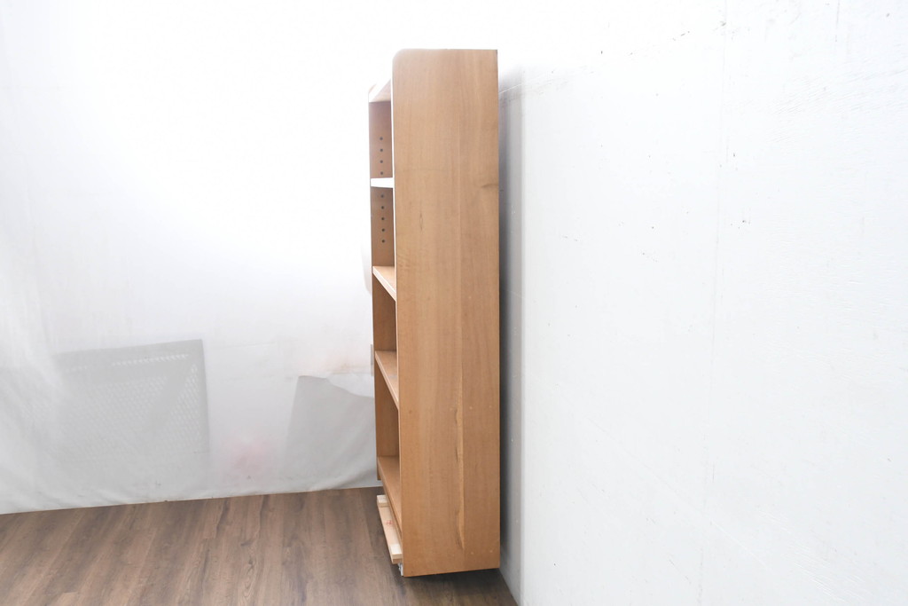 中古　美品　重厚　国産職人手作り　ぶ厚い楢(ナラ)材のシンプルな本棚(飾り棚、オープンシェルフ、ブックシェルフ、オープンラック、収納棚)(製作費約30万円)(R-083576)