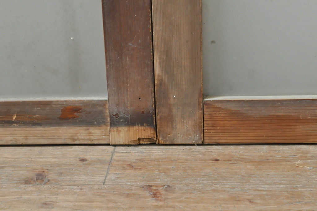 アンティーク建具　経年を感じさせる古い木味が魅力のガラス窓3枚セット(引き戸、ガラス戸)(R-068293)