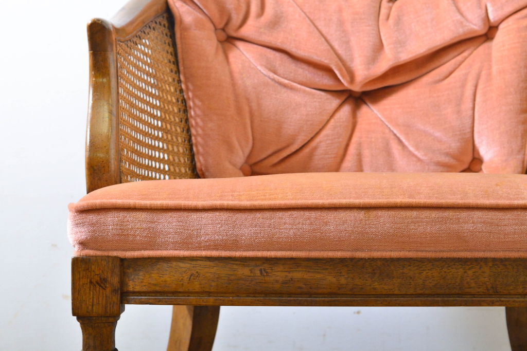 中古　DREXEL HERITAGE(ドレクセルヘリテイジ)　Grand Villa(グランドヴィラ)　くつろぎの時間を演出するキャスター付きアームチェア(椅子、イス、ダイニングチェア)(R-062404)