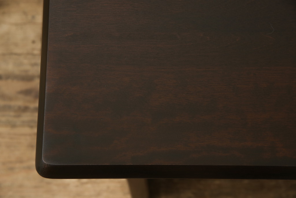 中古　美品　北海道民芸家具　落ち着きのある大人空間づくりに活躍してくれるセンターテーブル(リビングテーブル、ローテーブル)(R-057927)