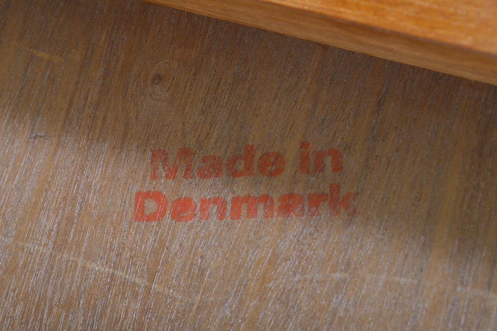デンマークビンテージ　チーク材　シンプルで飽きのこないデザインが魅力のローテーブル(センターテーブル、リビングテーブル、ヴィンテージ)(R-063441)
