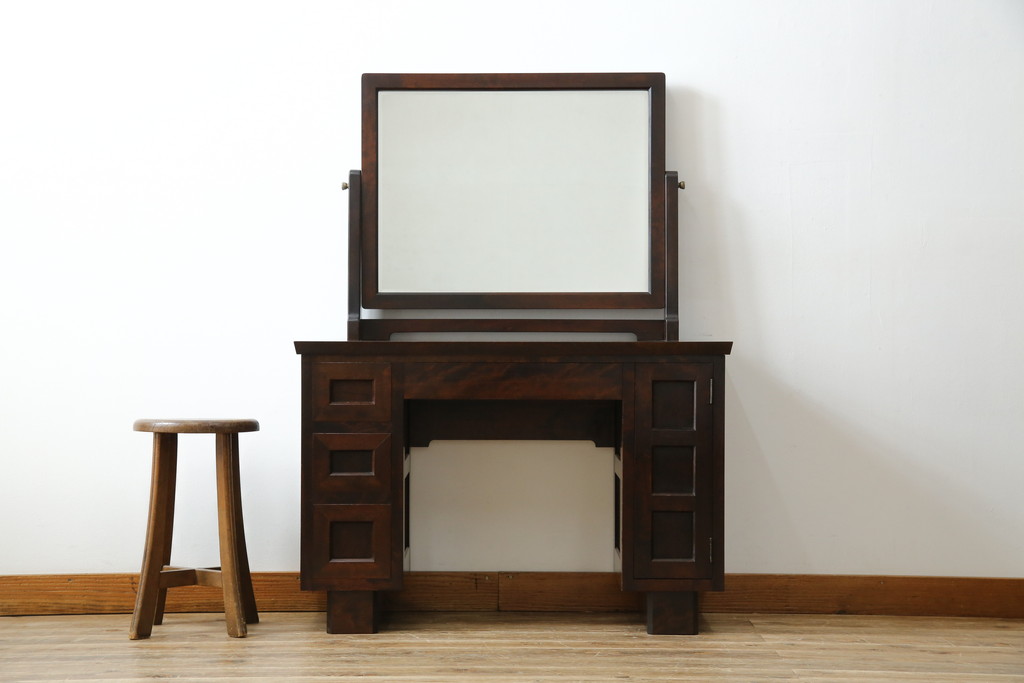 中古　美品　松本民芸家具　#309型一面鏡　品のあるシックな色合いがクラシカルな雰囲気を醸し出すドレッサー(鏡台、化粧台、ミラー)(定価約37万円)(R-064201)