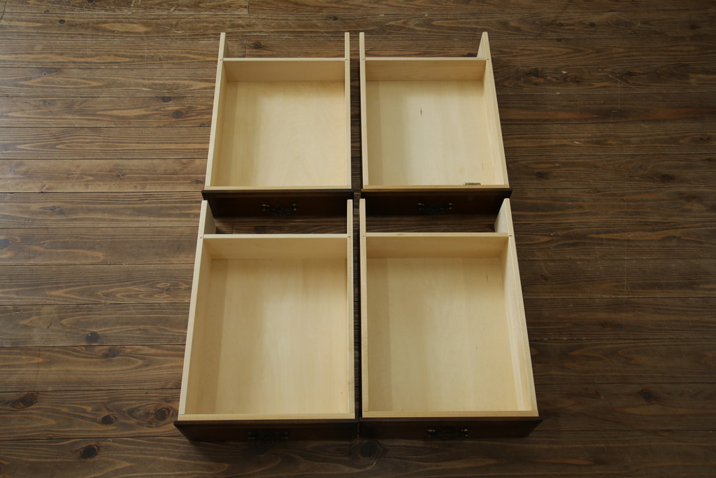 中古　美品　カリモク家具(karimoku)　COLONIAL(コロニアル)シリーズ　カントリースタイルのお部屋作りにおすすめのおしゃれな両袖机(在宅ワーク用、在宅用ワークデスク、書斎机)(定価約27万円)(R-081788)