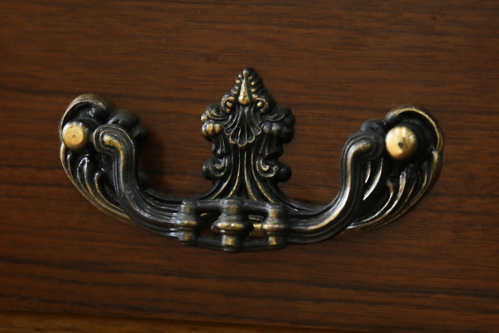 中古　美品　カリモク家具(karimoku)　COLONIAL(コロニアル)シリーズ　カントリースタイルのお部屋作りにおすすめのおしゃれな両袖机(在宅ワーク用、在宅用ワークデスク、書斎机)(定価約27万円)(R-081788)