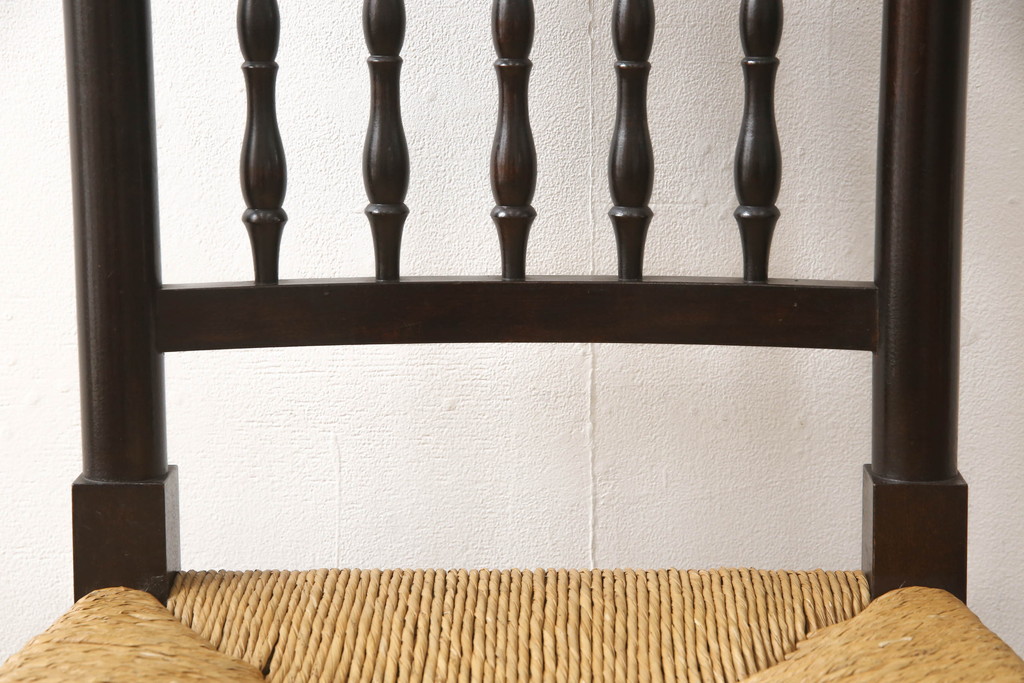 中古　松本民芸家具　38型　落ち着きのある色味とラッシのコントラストがおしゃれなスピンドルチェア(定価14万円)(ダイニングチェア、椅子)(R-053413)