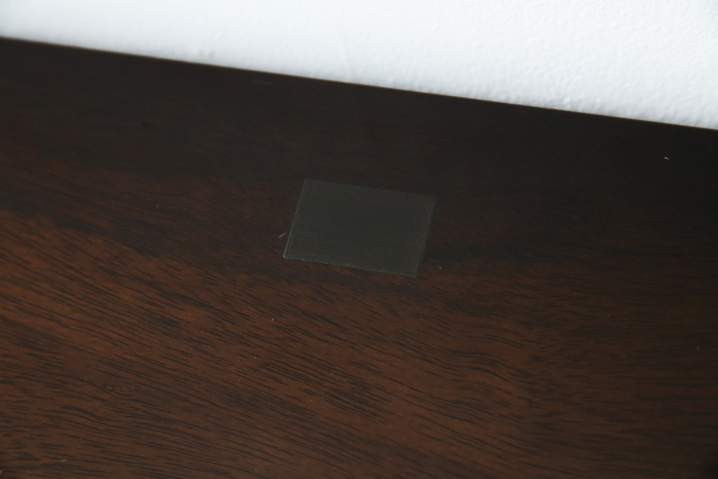 中古　美品　カリモク家具(karimoku)　COLONIAL(コロニアル)シリーズ　QC3607NK　カントリースタイルのお部屋作りにおすすめのおしゃれなオーディオボード(サイドボード、ローボード、収納棚、戸棚)(R-080390)