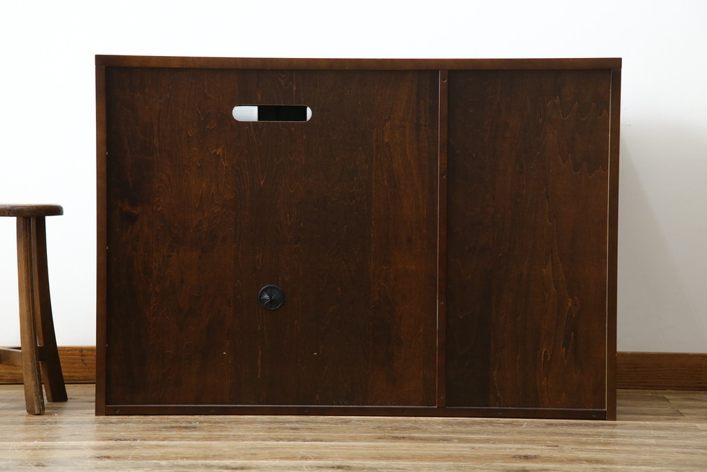 中古　美品　カリモク家具(karimoku)　COLONIAL(コロニアル)シリーズ　QC3607NK　カントリースタイルのお部屋作りにおすすめのおしゃれなオーディオボード(サイドボード、ローボード、収納棚、戸棚)(R-080390)