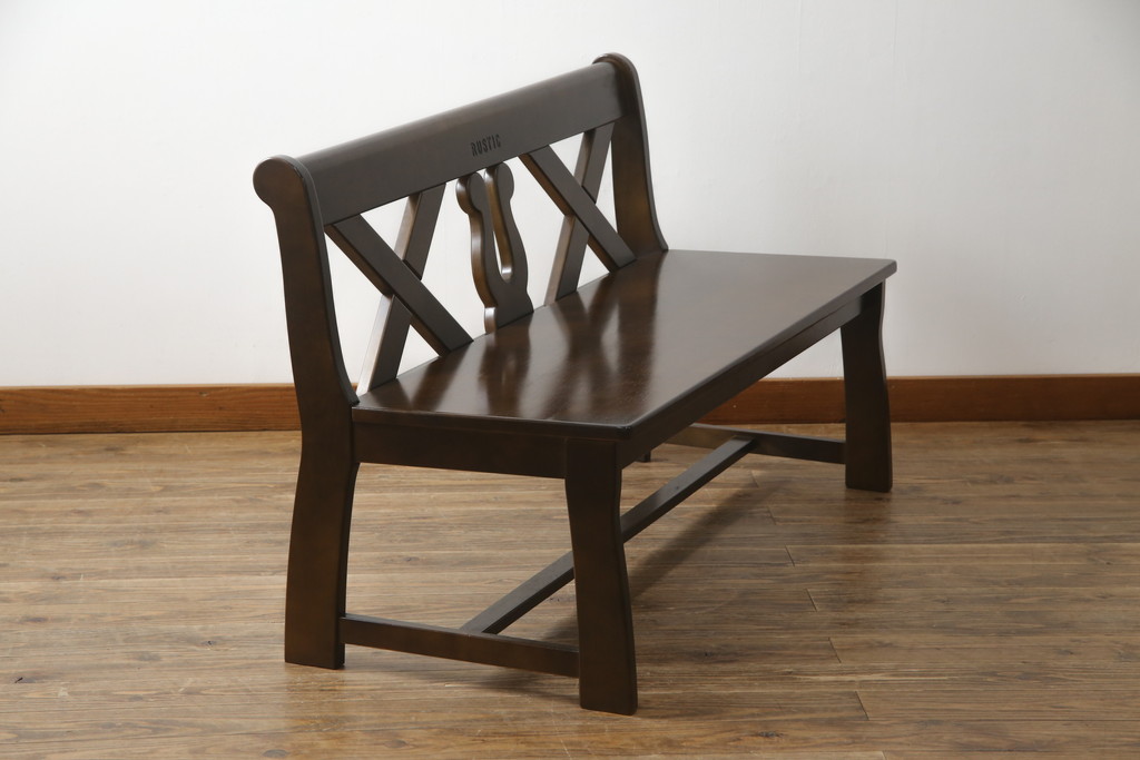 中古　希少な絶版品　カリモク家具(karimoku)　ルスティック(RUSTIC)　カントリースタイルの空間づくりにおすすめな2人掛けベンチ(長椅子、板座チェア)(R-073943)
