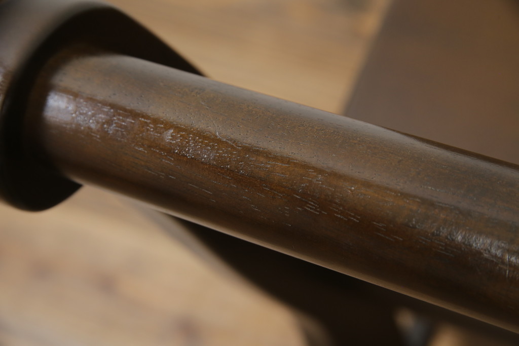 中古　希少な絶版品　カリモク家具(karimoku)　ルスティック(RUSTIC)　カントリースタイルの空間づくりにおすすめな2人掛けベンチ(長椅子、板座チェア)(R-073943)