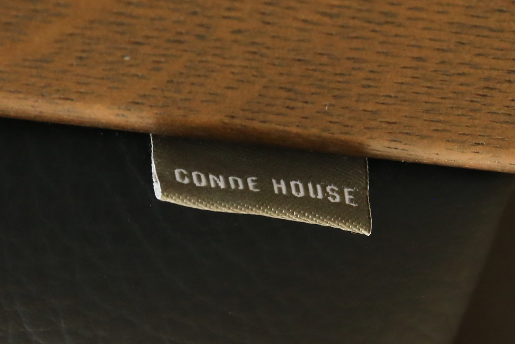 中古　美品　展示品　CONDE HOUSE(カンディハウス)　BOLS(ボルス)　本革(レザー)　個性が光るモダンデザインの2人掛けソファ(アームソファ、2P)(定価約76万円)(R-083926)