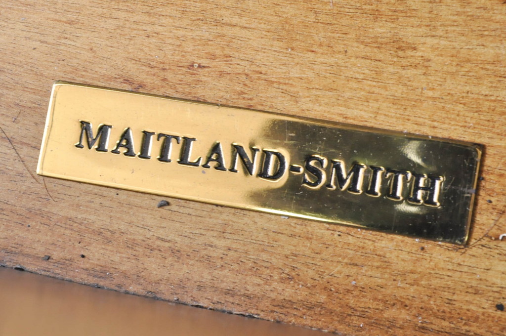 中古　MAITLAND SMITH(メートランドスミス)　天板大理石　優美な彫刻と艶のある木肌が美しい特大チェスト(コモード、サイドボード、サイドチェスト、引き出し、店舗什器)(定価約165万円)(R-069267)