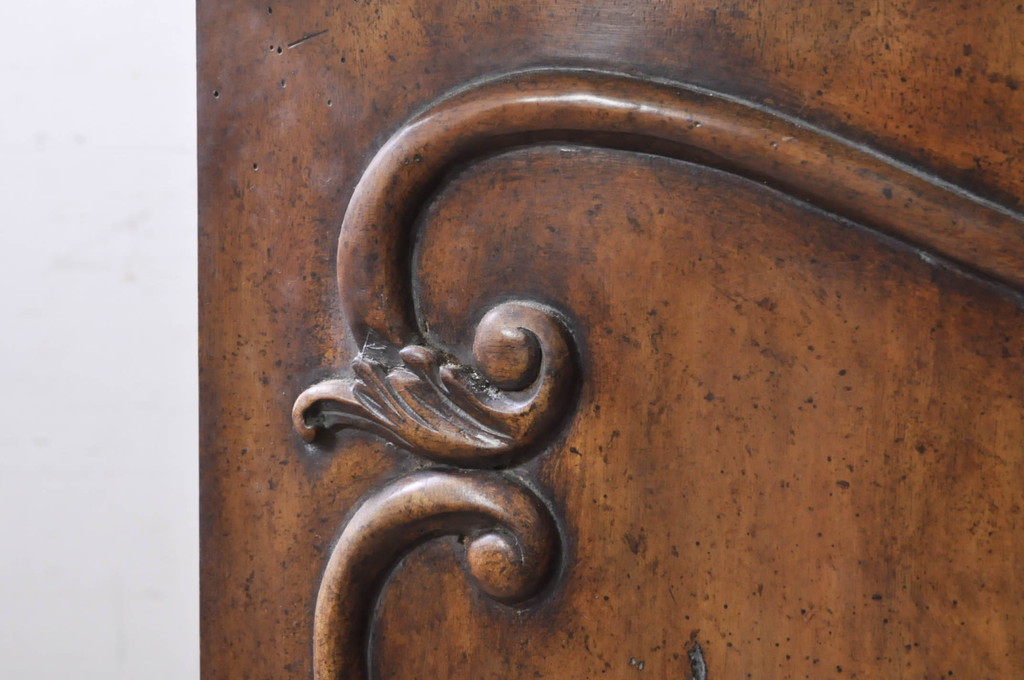 中古　MAITLAND SMITH(メートランドスミス)　天板大理石　優美な彫刻と艶のある木肌が美しい特大チェスト(コモード、サイドボード、サイドチェスト、引き出し、店舗什器)(定価約165万円)(R-069267)