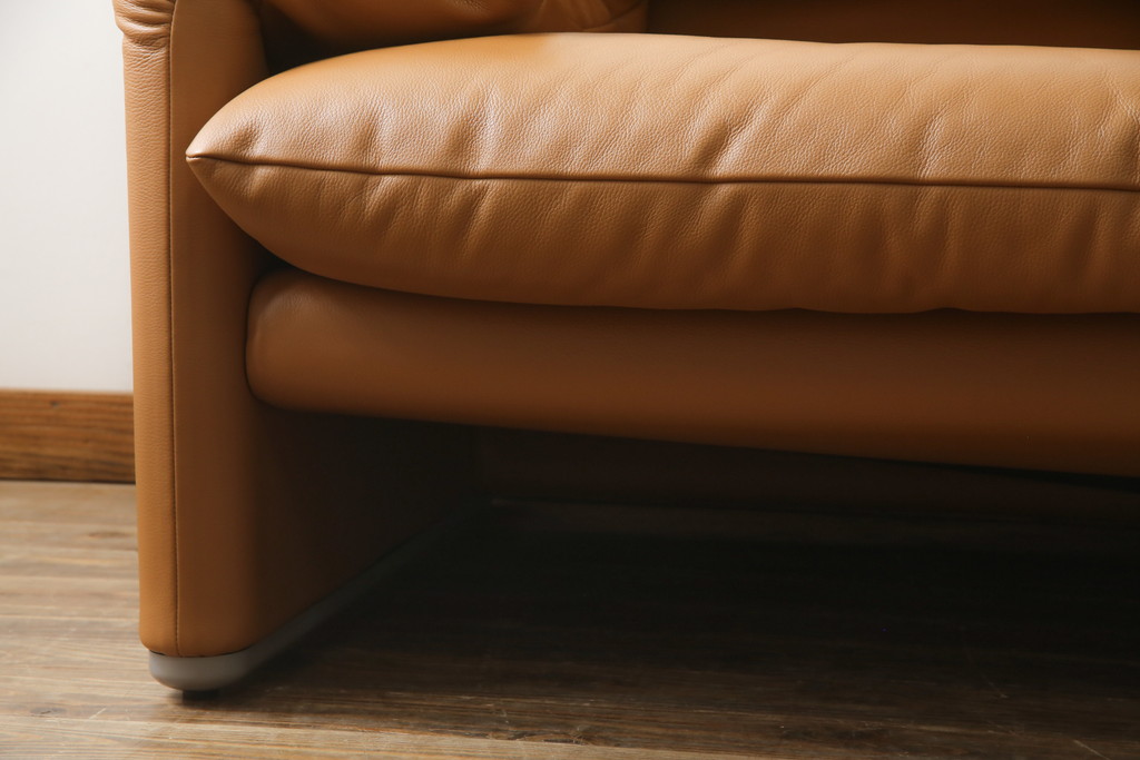 中古 美品 Cassina(カッシーナ) MARALUNGA(マラルンガ) 本革 中古 美品 Cassina(カッシーナ) MARALUNGA(マラルンガ) 本革