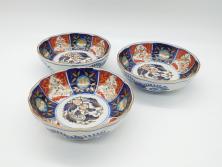 江戸〜明治　冨貴長春　古伊万里　金彩　色絵　染付　約26cm　8.4寸　鮮やかな色合いと迫力のある獅子が目を惹く大鉢(深鉢、和皿、和食器、共箱付き、八寸四分)(R-073099)