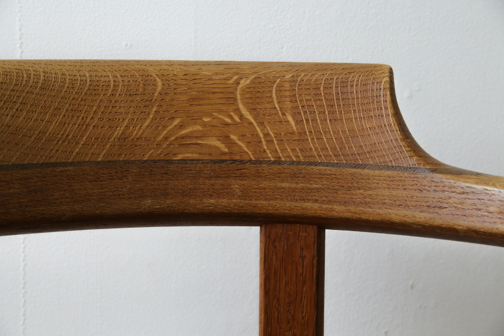 デンマークビンテージ　希少!!　PP Mobler(モブラー)社　ハンス J. ウェグナー(HANS J. WEGNER)デザイン　オリジナル　PP52　オーク材　本革(レザー)　美しいフォルムのチェア(ダイニングチェア、アームチェア、イス、椅子、北欧、ヴィンテージ)(R-083677)