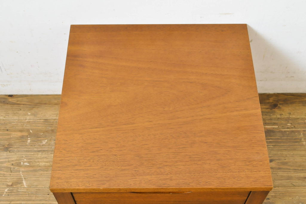 中古　DREXEL HERITAGE(ドレクセルヘリテイジ)　Triune(トライユン)シリーズ　マホガニー材の木肌が美しいワードローブ(キャビネット、収納棚、戸棚、洋服タンス)(定価約90万円)(R-062005)