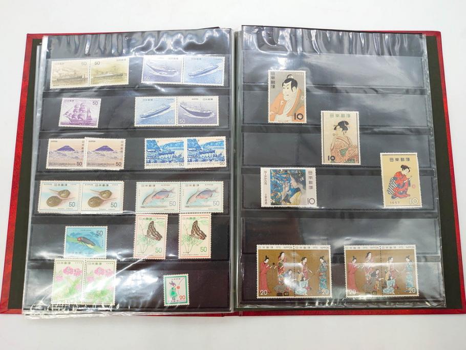 未使用切手　日本郵便　額面466,000円以上　切手シート・バラ等一式まとめてセット(記念切手、切手帳、切手コレクション、趣味週間、日本昔ばなし、近代美術、万国、ビードロを吹く娘、市川海老蔵、鞠つき)(R-077305)