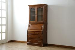 中古　美品!!　北海道旭川 近藤工芸　Solid Furniture OAK (ソリッドファニチャー オーク)　オーク材　クラシカルで上品な佇まいのビューローブックケース(ライティングビューロー、簿記机、本箱、本棚、飾り棚、収納棚、戸棚、ワークデスク、在宅用、在宅ワーク用)(R-082612)
