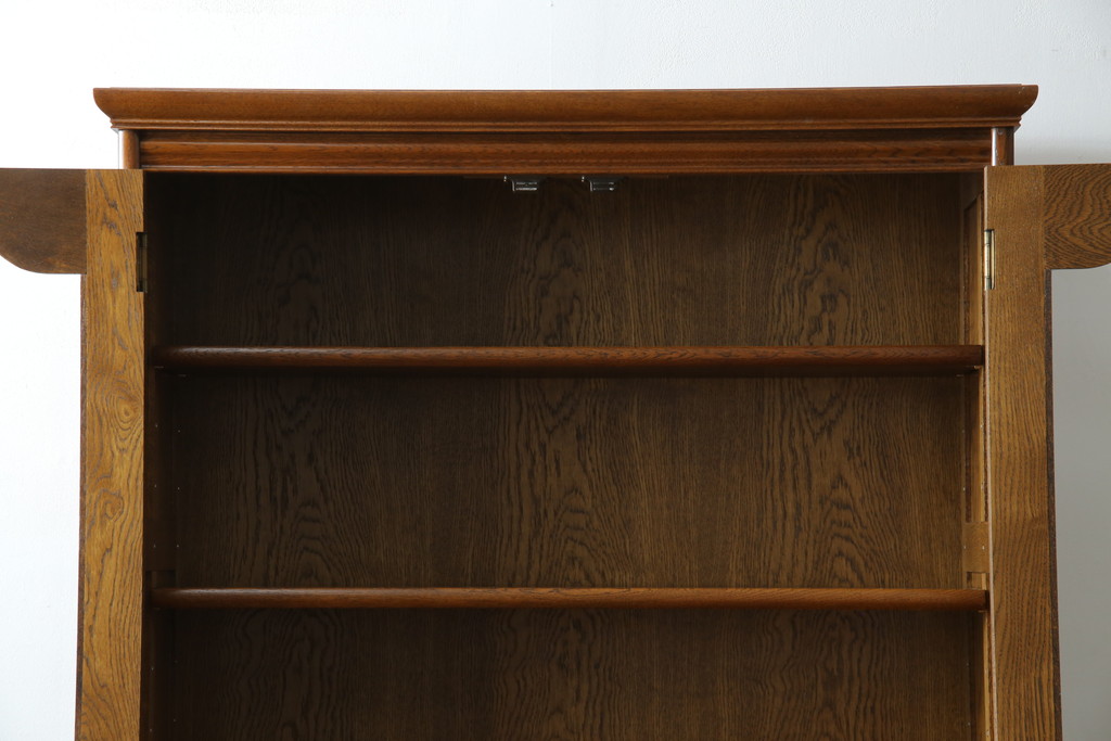 中古　美品!!　北海道旭川 近藤工芸　Solid Furniture OAK (ソリッドファニチャー オーク)　オーク材　クラシカルで上品な佇まいのビューローブックケース(ライティングビューロー、簿記机、本箱、本棚、飾り棚、収納棚、戸棚、ワークデスク、在宅用、在宅ワーク用)(R-082612)