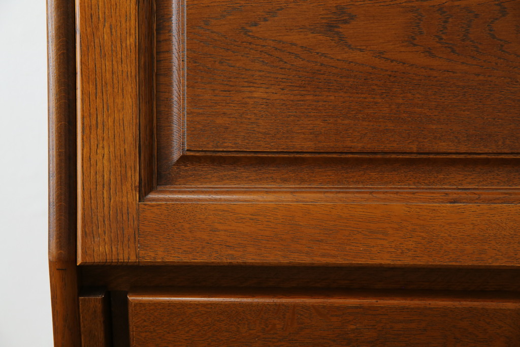 中古　美品!!　北海道旭川 近藤工芸　Solid Furniture OAK (ソリッドファニチャー オーク)　オーク材　クラシカルで上品な佇まいのビューローブックケース(ライティングビューロー、簿記机、本箱、本棚、飾り棚、収納棚、戸棚、ワークデスク、在宅用、在宅ワーク用)(R-082612)