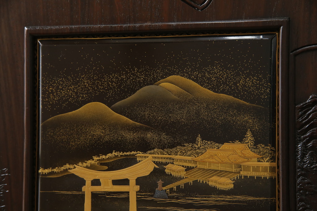 中古　超美品!!　最高級　伝統工芸品　大阪唐木指物　好斉作　蒔絵入り　漆塗り　中澤唐木　紫檀(シタン)材　和の空間を引き立てる輪島塗りの衝立て(仕切り、パーテーション、つい立て、衝い立て)(定価約200万円)(R-071411)