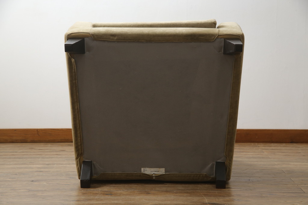 中古　日本フクラ(HUKLA)　CARO(カーロ)　モダンな空間にもクラシックな空間にもマッチ!　やさしい色味のファブリックが素敵な一人掛けソファ(1Pソファ、アームソファ、アームチェア、椅子)(R-059573)