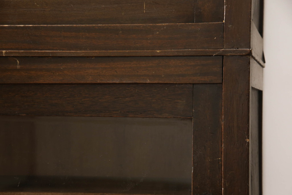 和製アンティーク　大正ロマン　レトロな佇まいが魅力的な二段重ね収納棚(キャビネット、戸棚、食器棚、飾り棚、ガラスケース、店舗什器、本箱、ブックケース)(R-070175)